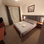 Akwen Bed & Breakfast