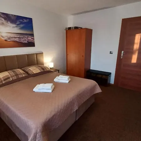 לינה וארוחת בוקר Akwen רבאל