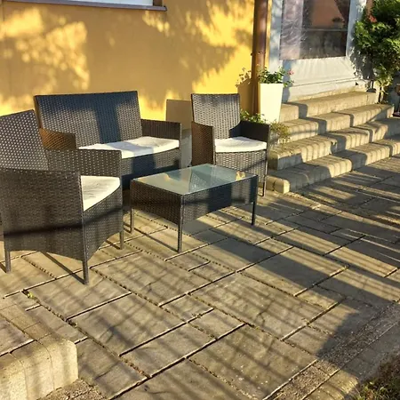 לינה וארוחת בוקר Akwen רבאל