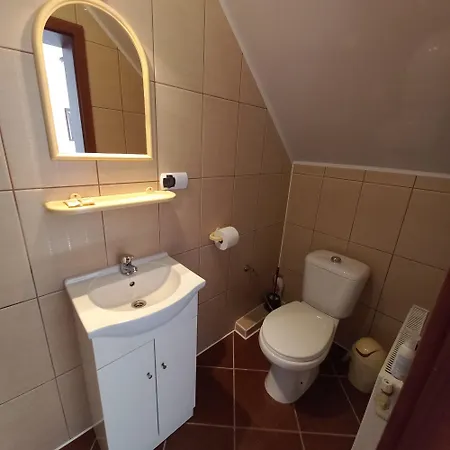 לינה וארוחת בוקר Akwen רבאל