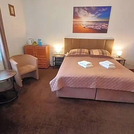 Akwen Bed & Breakfast Rewal